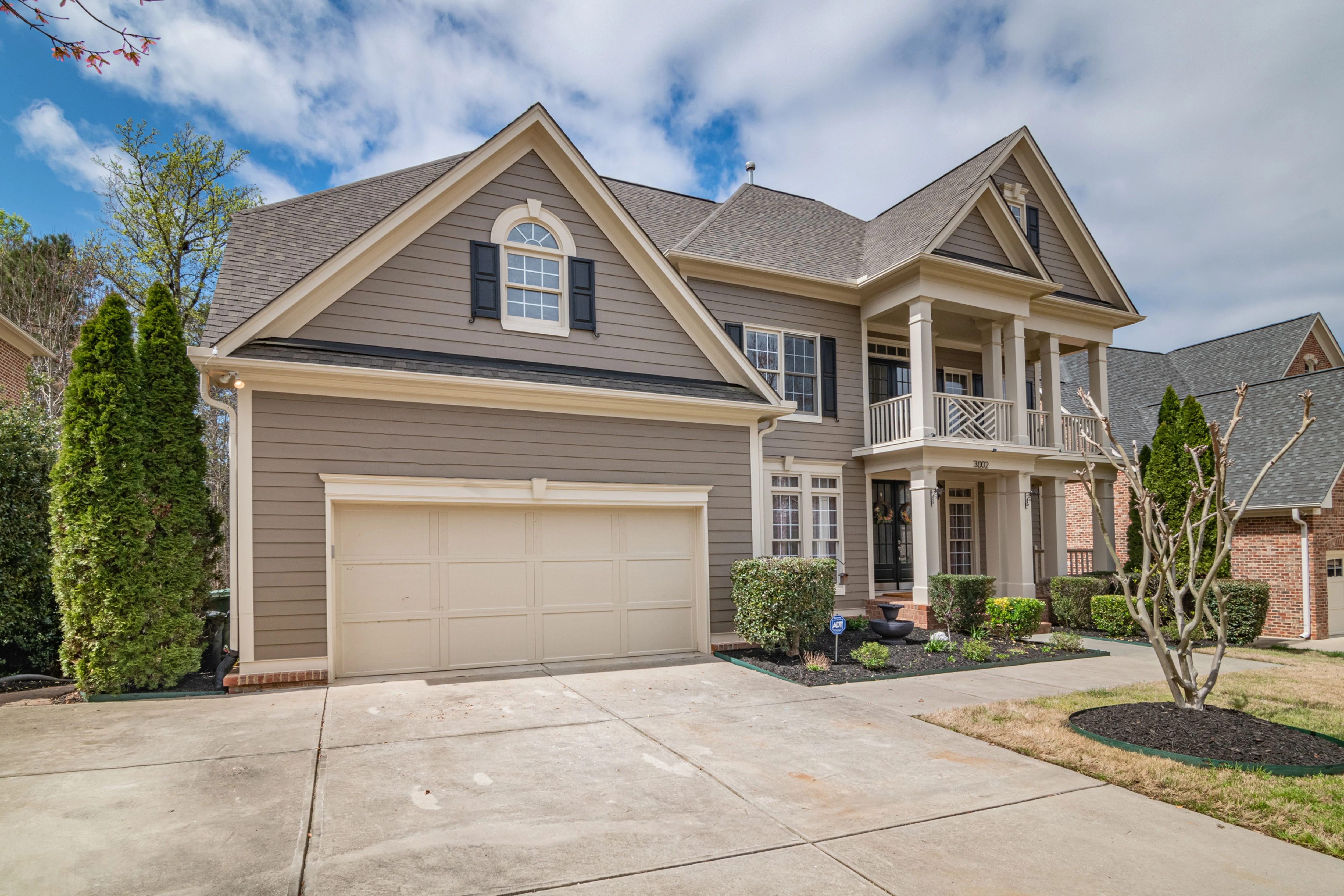 Residential garage door in Murphy